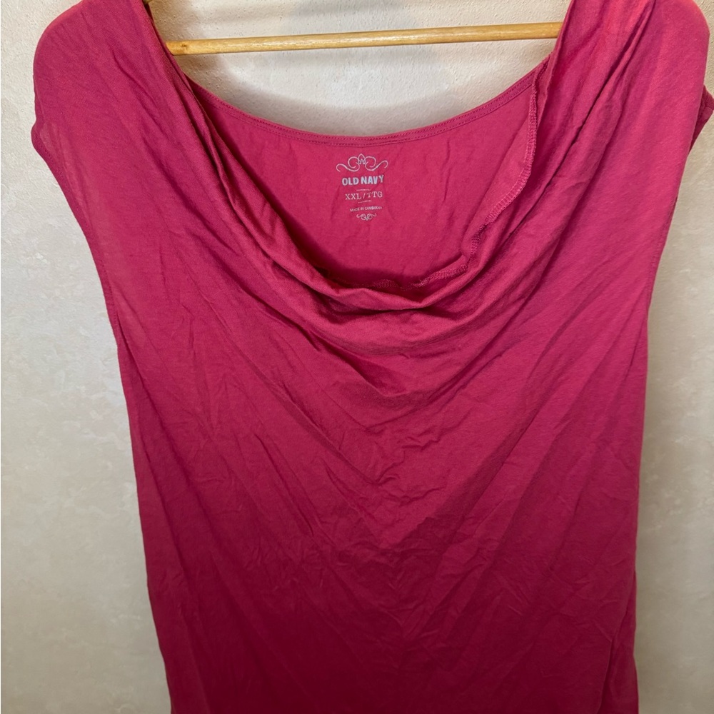 Old Navy Women's Fuchsia Short Sleeve Top